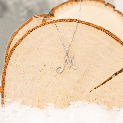 Pendentif lettre M, Or blanc 750 et diamants - Allegoria