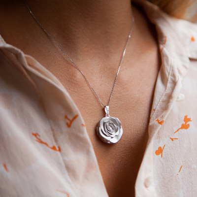 Pendentif photo rose en relief, Argent rhodié, 22mm - Emanessence