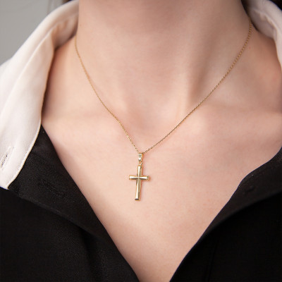 Pendentif Croix Biseautée creuse, Or Jaune 750 - Vandona