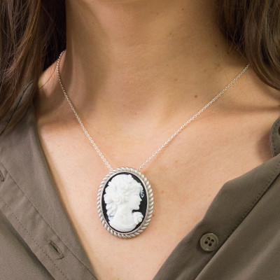 Broche Camée Ovale Femme de Profil, Argent - Emanessence