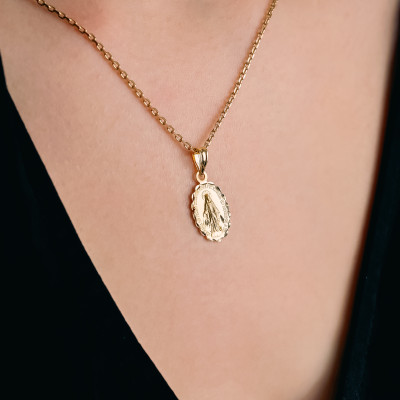 Médaille Miraculeuse Ovale, Or Jaune 750, 11x15mm - Lumiosa