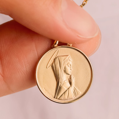 Médaille Vierge, Or Jaune - Lucas Lucor