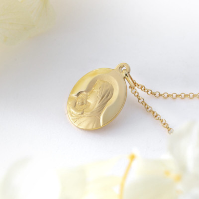 Médaille Vierge à l'Enfant Ovale, Or jaune 750, 17mm - Argyor