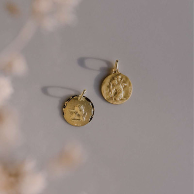 Médaille Ange Raphaël Rêveur, Or Jaune 375, 16mm - Augis