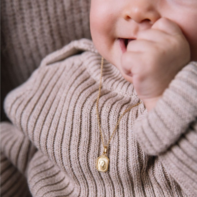 Médaille Mini Vierge, Or Jaune 750, 12 mm - Augis