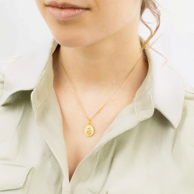 Médaille Ange Raphaël Ovale, Or Jaune 375, 14x12 mm - Emanessence