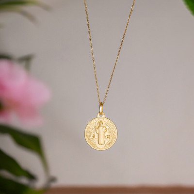 Médaille Scapulaire Saint Benoit, Or jaune 750, 12 à 24mm - Lumiosa
