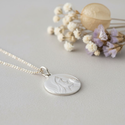 Médaille Christ Bénissant, Or blanc 750, 18mm - Emanessence