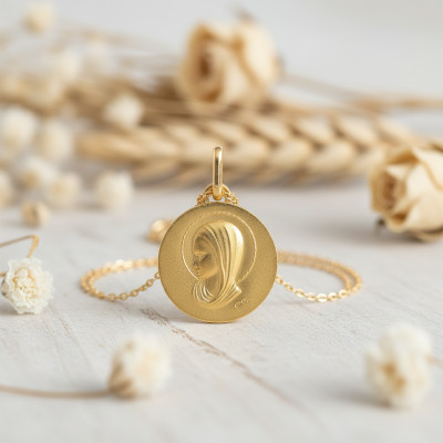Médaille Vierge au Voile, Or Jaune 750, 15 mm - Lucas Lucor