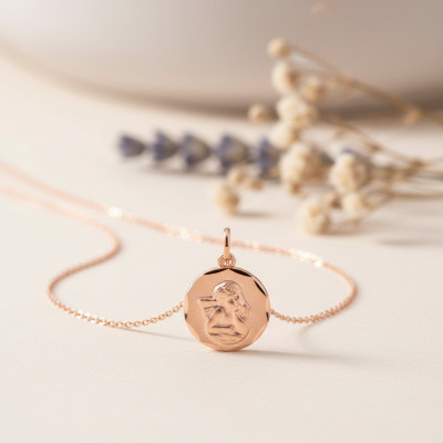 Médaille Ange Raphaël Facettée, Or Rose 375, 16 mm - Emanessence