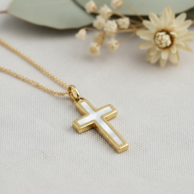 Croix Nacrée, Or Jaune 750 - Vandona