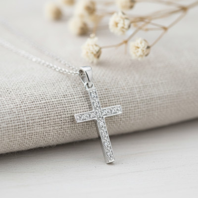 Croix fil carré, Or blanc 750 et diamants, 18x11mm - Emanessence