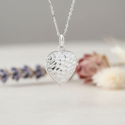 Pendentif Photo Cœur Martelé, Or blanc 375, 20x16mm - Emanessence