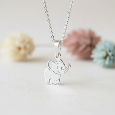 Pendentif Enfant Eléphant, Or blanc 375 - Bambins