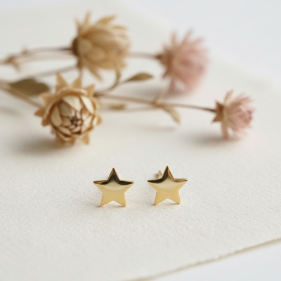 Puces d'oreilles Etoile, Or jaune - Emanessence