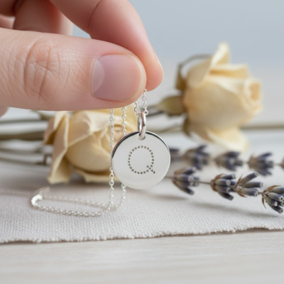 Pendentif Initiale Q, Argent - Emanessence