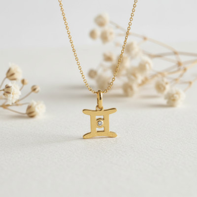 Pendentif Signe Astrologique Gémeaux, Or jaune 750 & Diamant - Emanessence