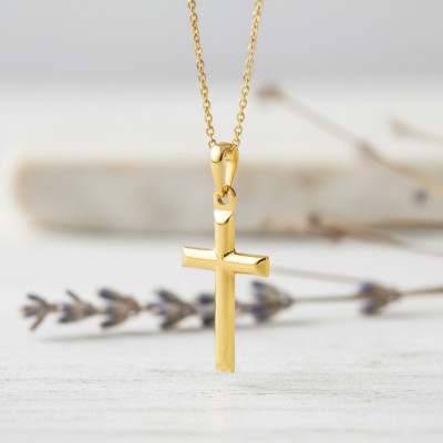 Croix Bombée Biseautée Creuse, Or jaune 375 - Vandona