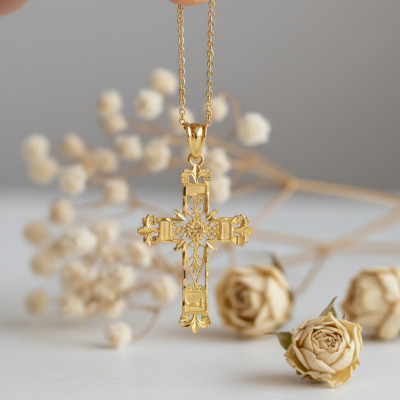 Croix en Filigrane, Or jaune 750, 25x37mm - Lumiosa