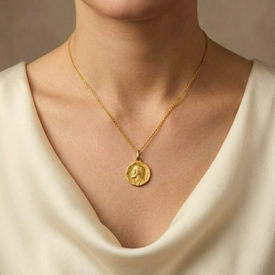 Médaille Christ de profil, Or Jaune 375, 18 mm - Augis