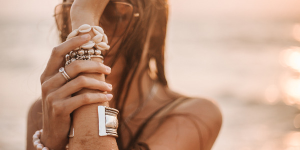 Les tendances bijoux printemps-été 2023