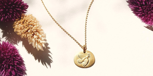 Quelle est la symbolique de la médaille colombe et quand l’offrir ?