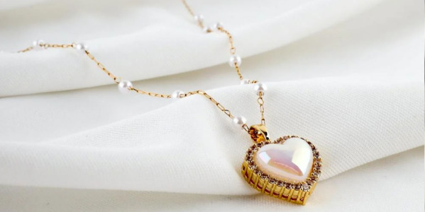 Pendentif coeur : grand classique indémodable