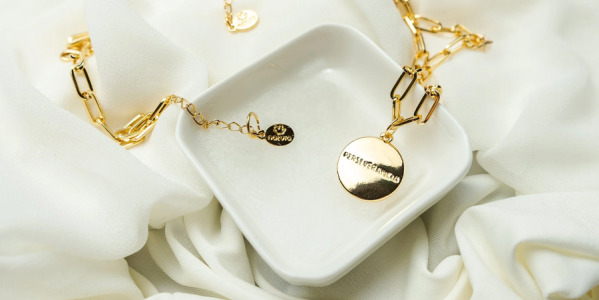 Porter un bracelet personnalisé