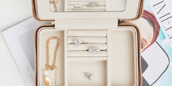 Comment nettoyer ses bijoux ?