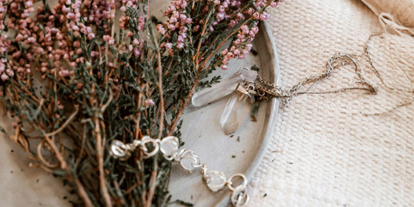Pierres fines : tout savoir sur le cristal de roche